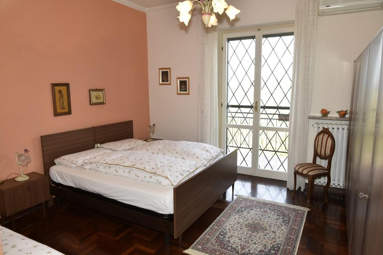 Casavacanzedezza Montecalvo Versiggia Exterior foto
